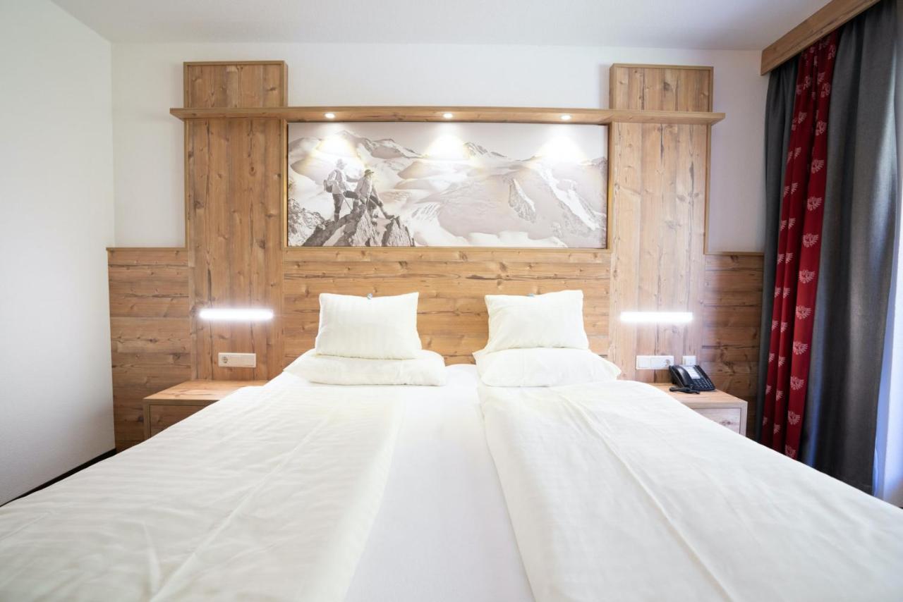 Hotel Gundolf Sankt Leonhard im Pitztal Exteriör bild
