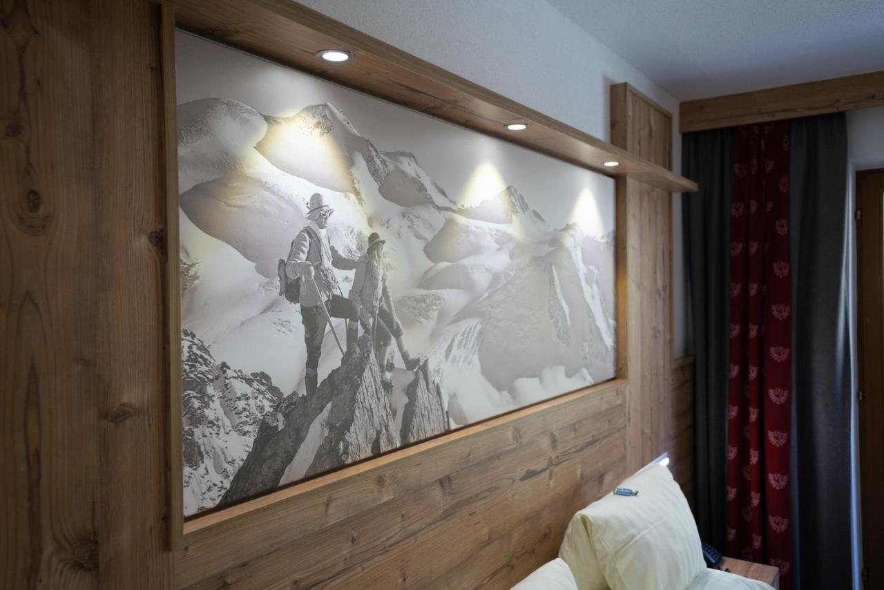 Hotel Gundolf Sankt Leonhard im Pitztal Exteriör bild