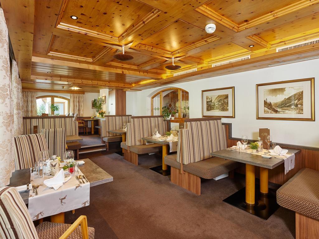 Hotel Gundolf Sankt Leonhard im Pitztal Exteriör bild